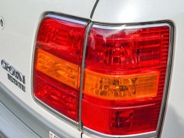 2000 Toyota Crown 10th Gen - Image 15 of 31