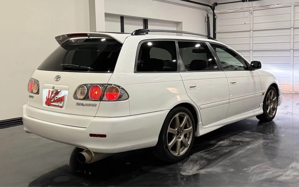 2000 Toyota Caldina 2nd Gen - Image 2 of 20