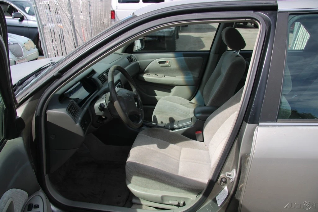2000 Toyota Camry 4th Gen - Image 13 of 21