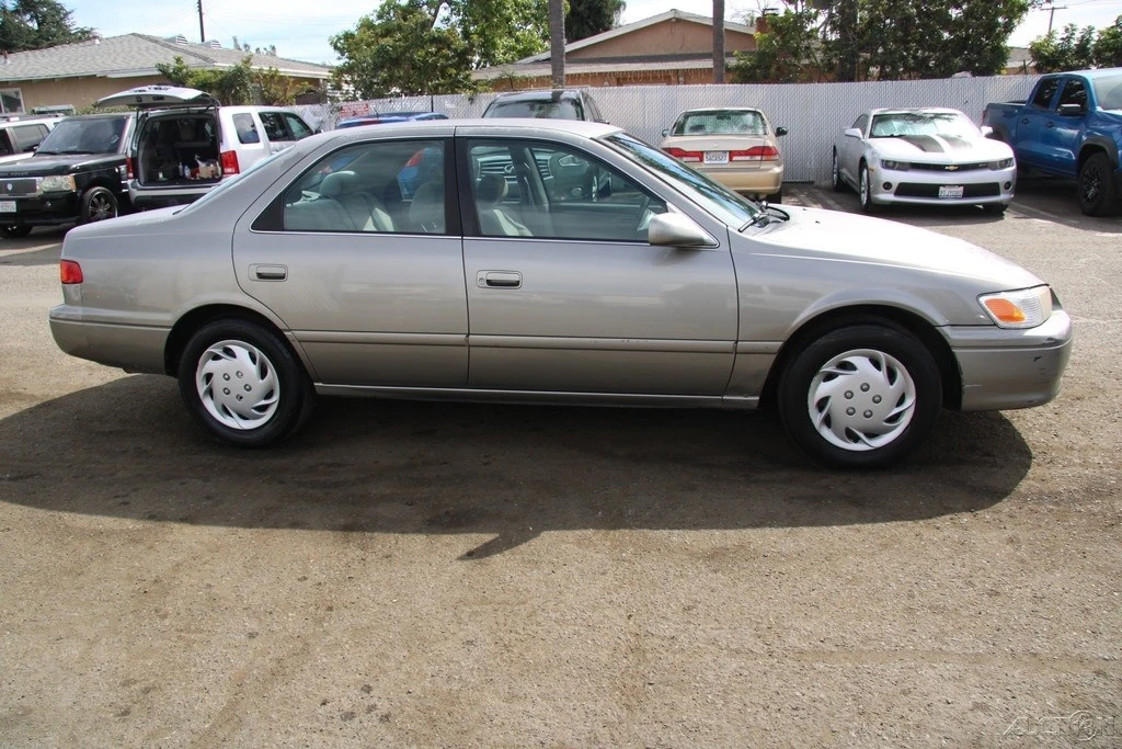 2000 Toyota Camry 4th Gen - Image 9 of 21