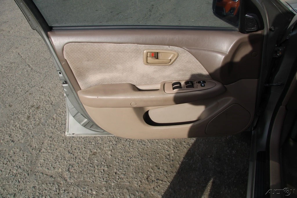 2000 Toyota Camry 4th Gen - Image 13 of 21