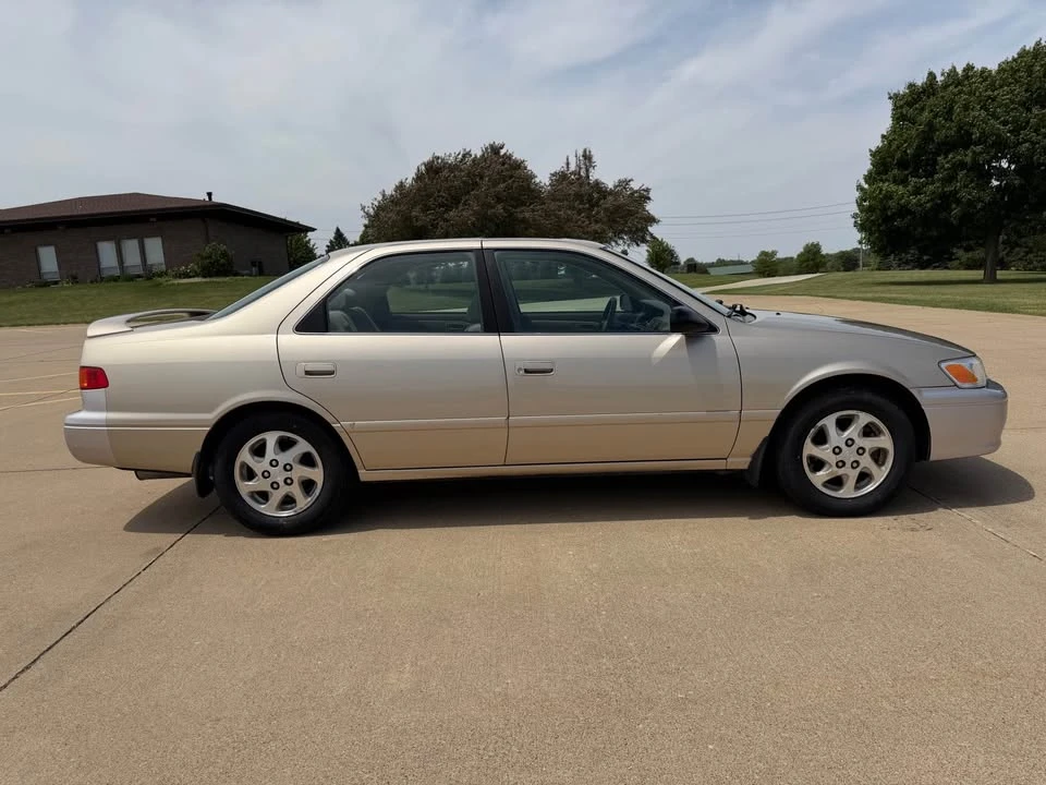 2000 Toyota Camry 4th Gen - Image 12 of 20