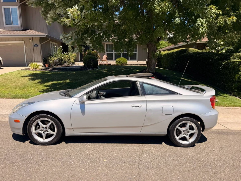 2000 Toyota Celica 7th Gen - Image 2 of 11
