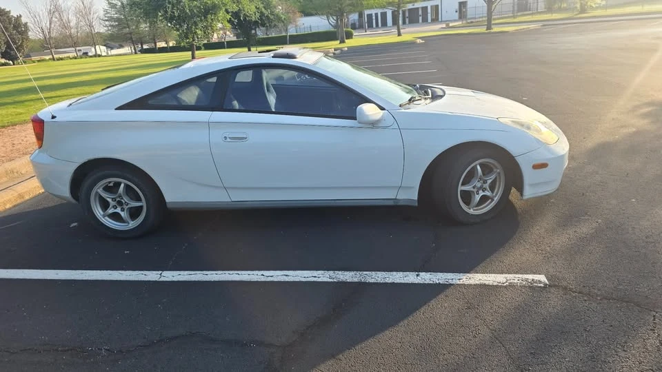 2000 Toyota Celica 7th Gen - Image 8 of 17