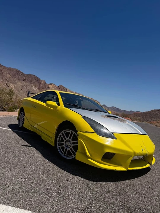 2000 Toyota Celica 7th Gen - Image 2 of 9