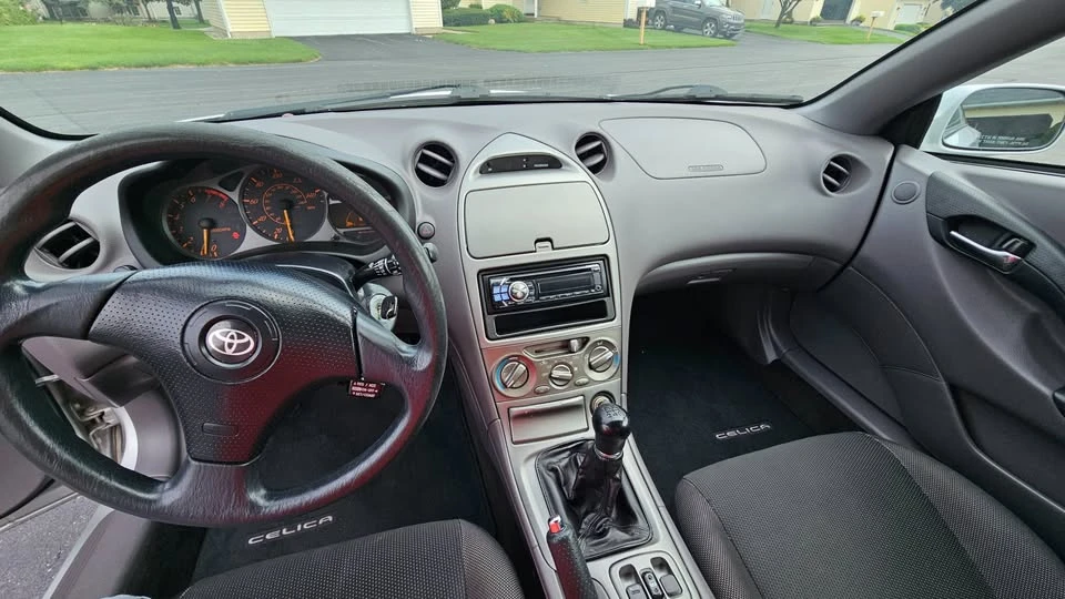 2000 Toyota Celica 7th Gen - Image 10 of 17