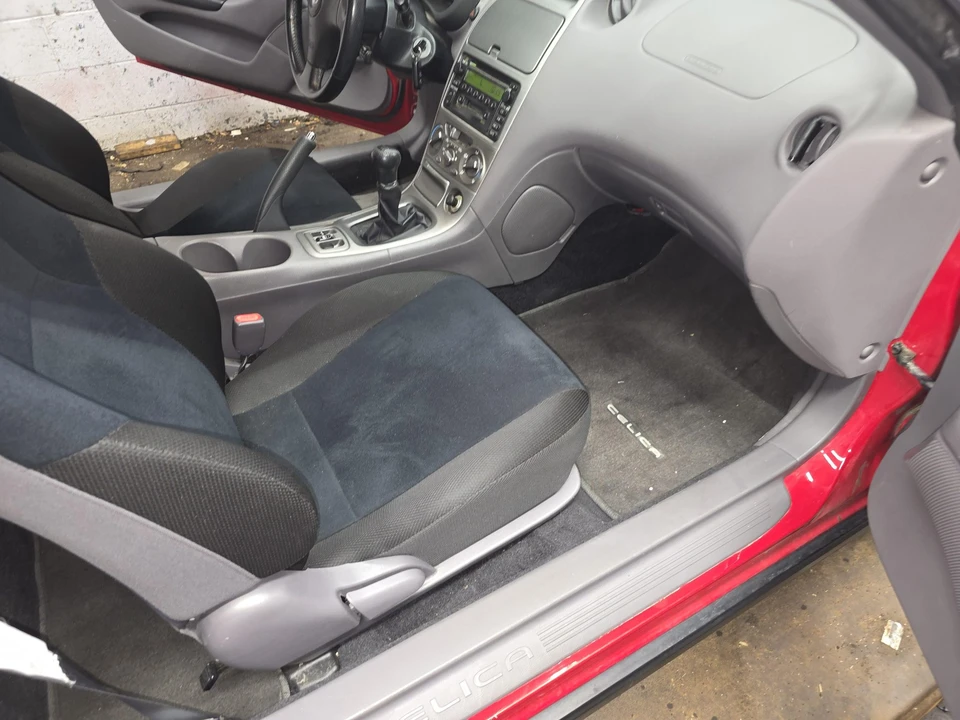 2000 Toyota Celica 7th Gen - Image 22 of 31