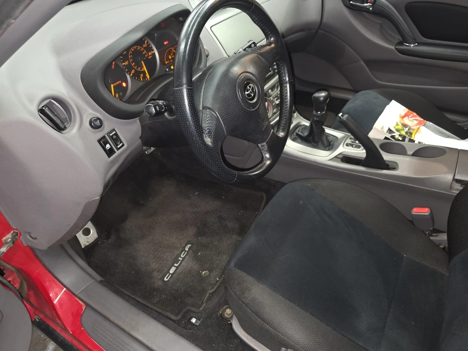 2000 Toyota Celica 7th Gen - Image 25 of 31