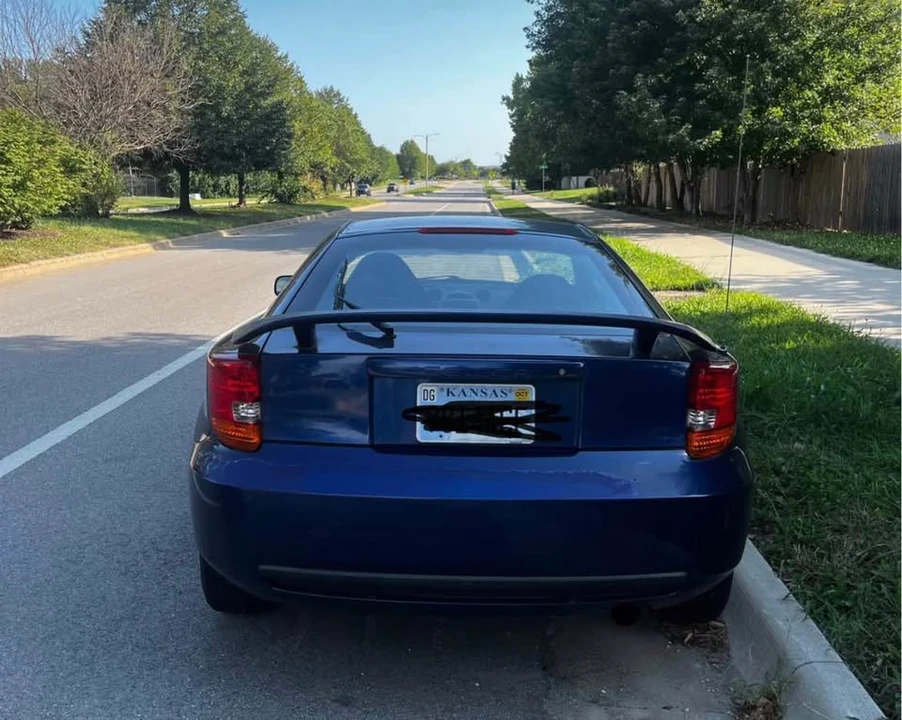 2000 Toyota Celica 7th Gen - Image 5 of 8
