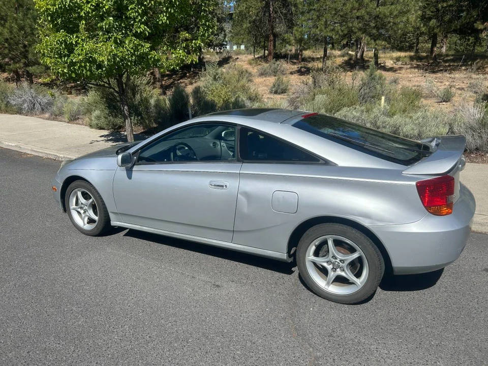 2000 Toyota Celica 7th Gen - Image 2 of 10