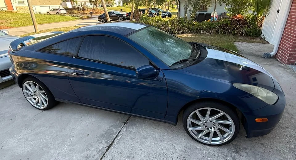 2000 Toyota Celica 7th Gen - Image 2 of 10