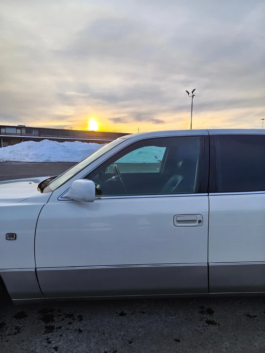 2000 Toyota Celsior 2nd Gen - Image 13 of 31