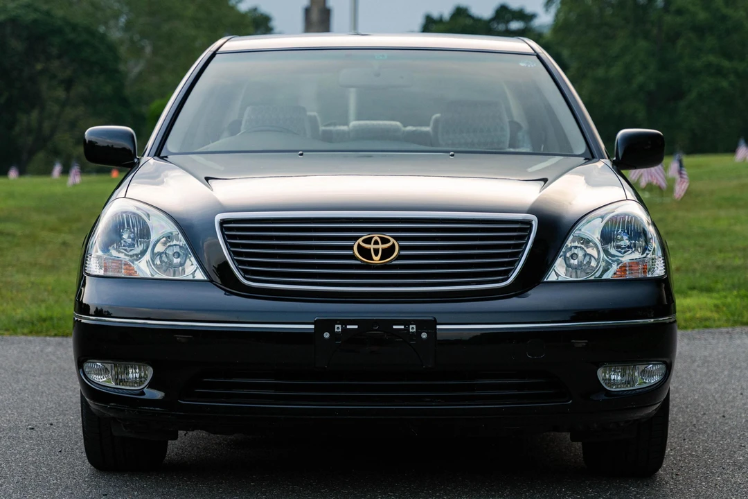 2000 Toyota Celsior 2nd Gen - Image 2 of 31