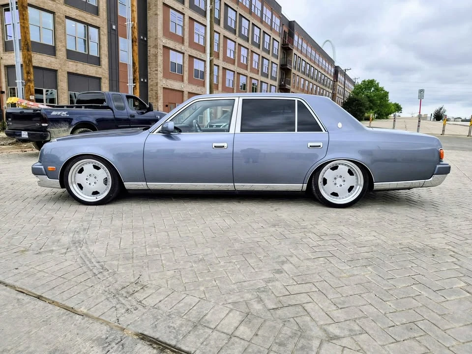 2000 Toyota Century 2nd Gen - Image 9 of 15