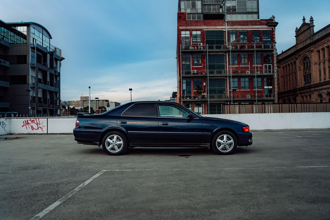 2001 Toyota Chaser 6th Gen - Image 4 of 31