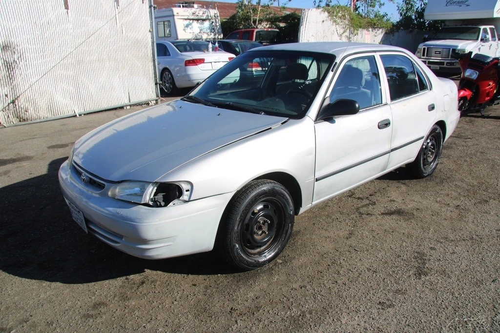 2000 Toyota Corolla 8th Gen - Image 2 of 21