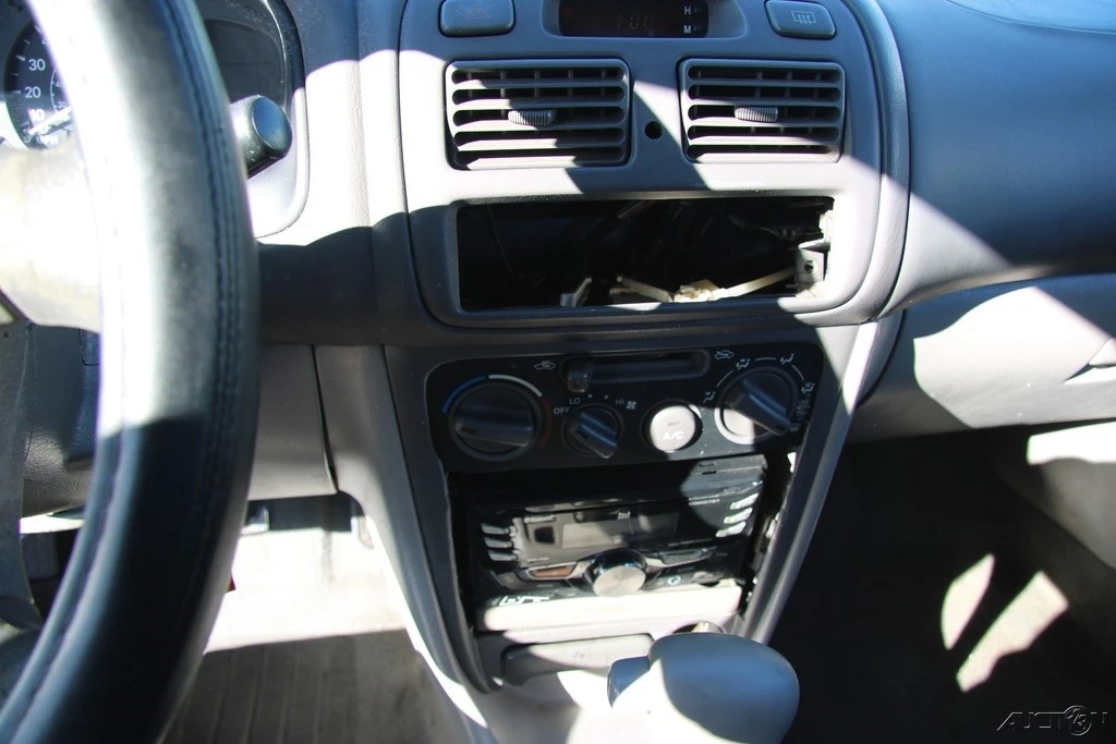 2000 Toyota Corolla 8th Gen - Image 16 of 21