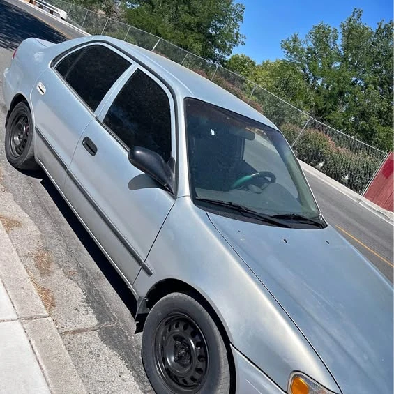 2000 Toyota Corolla 8th Gen - Image 1 of 1