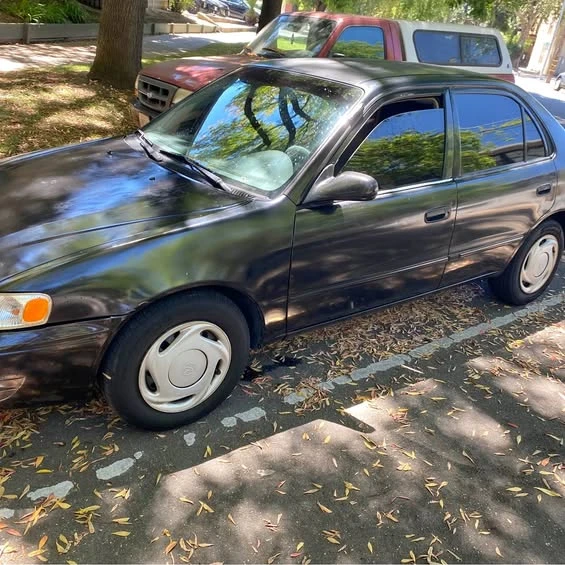 2000 Toyota Corolla 8th Gen - Image 1 of 1