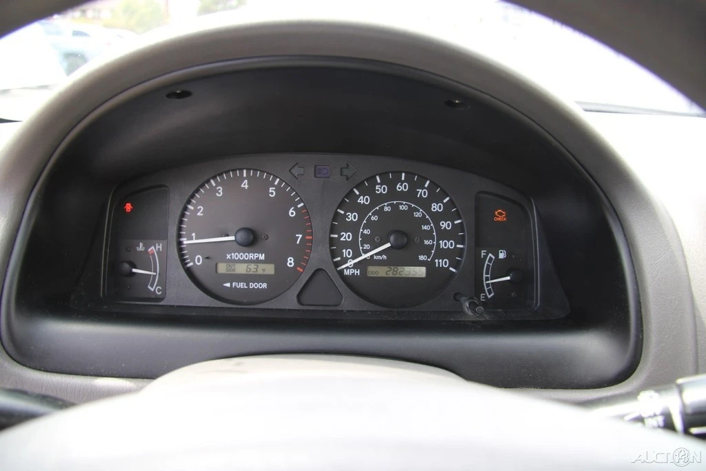 2000 Toyota Corolla 8th Gen - Image 16 of 21