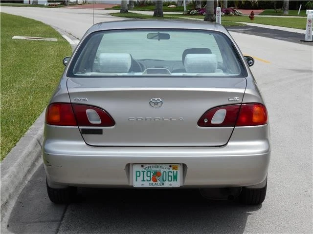 2000 Toyota Corolla 8th Gen - Image 10 of 12