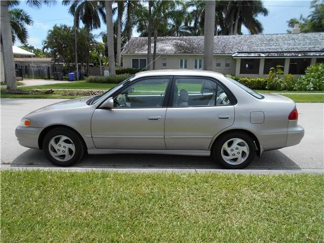 2000 Toyota Corolla 8th Gen - Image 7 of 12