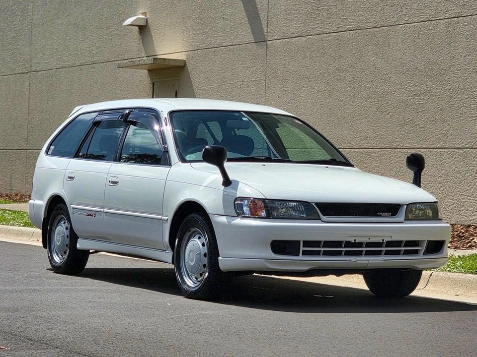 2000 Toyota Corolla 9th Gen - Image 2 of 21