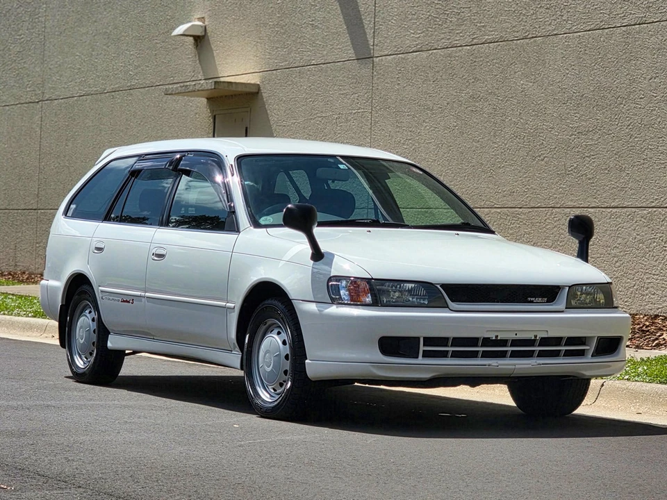 2000 Toyota Corolla 8th Gen - Image 2 of 21
