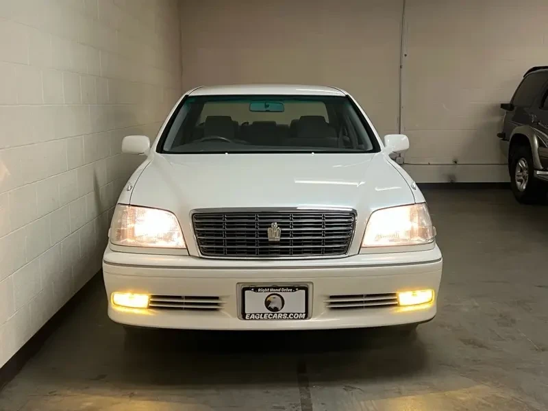 2000 Toyota Crown - Image 7 of 19