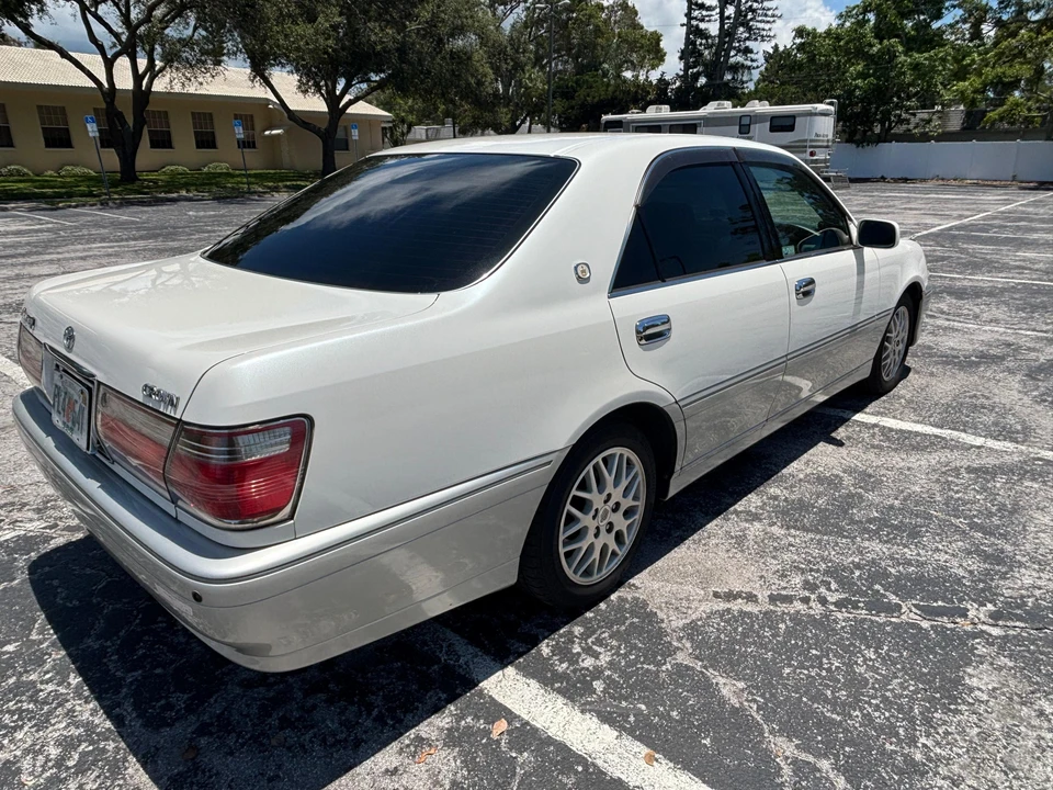 2000 Toyota Crown 11th Gen - Image 8 of 31