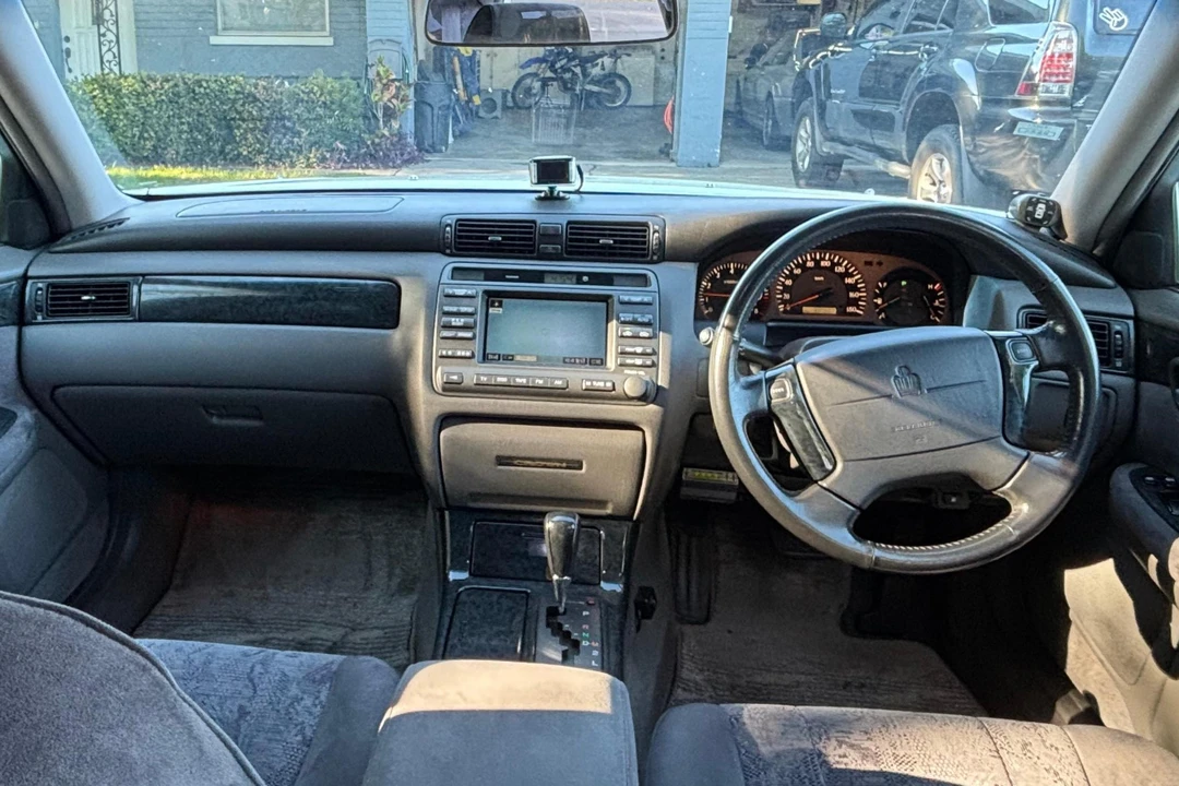 2000 Toyota Crown 11th Gen - Image 25 of 31