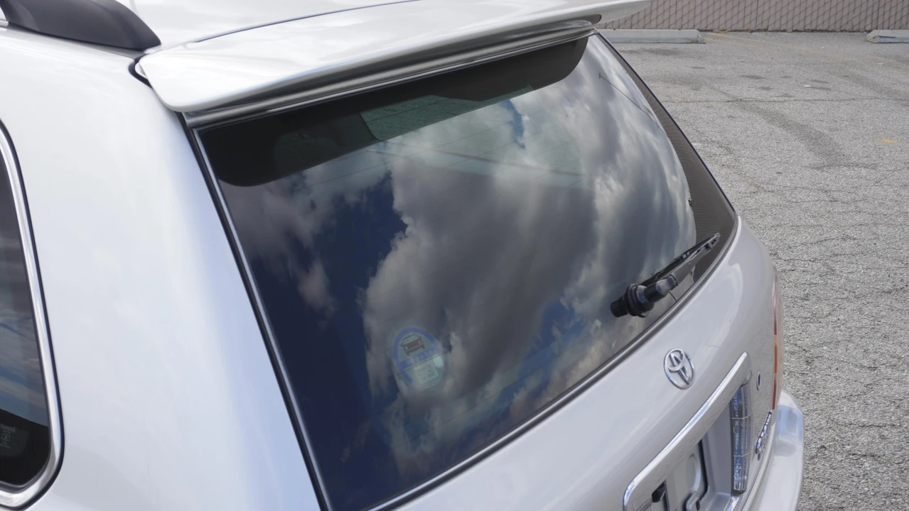 2000 Toyota Crown - Image 29 of 31