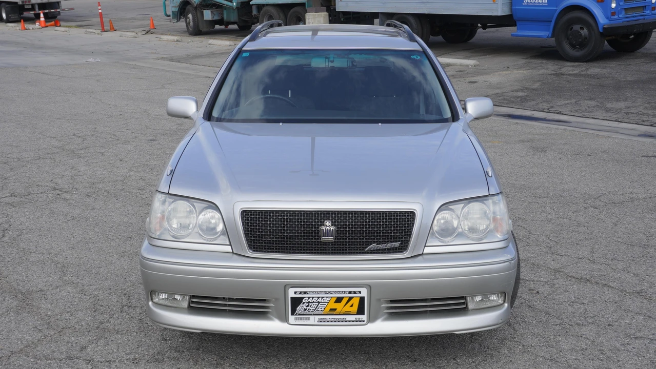 2000 Toyota Crown - Image 6 of 31