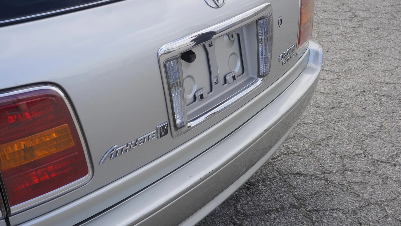 2000 Toyota Crown - Image 31 of 31
