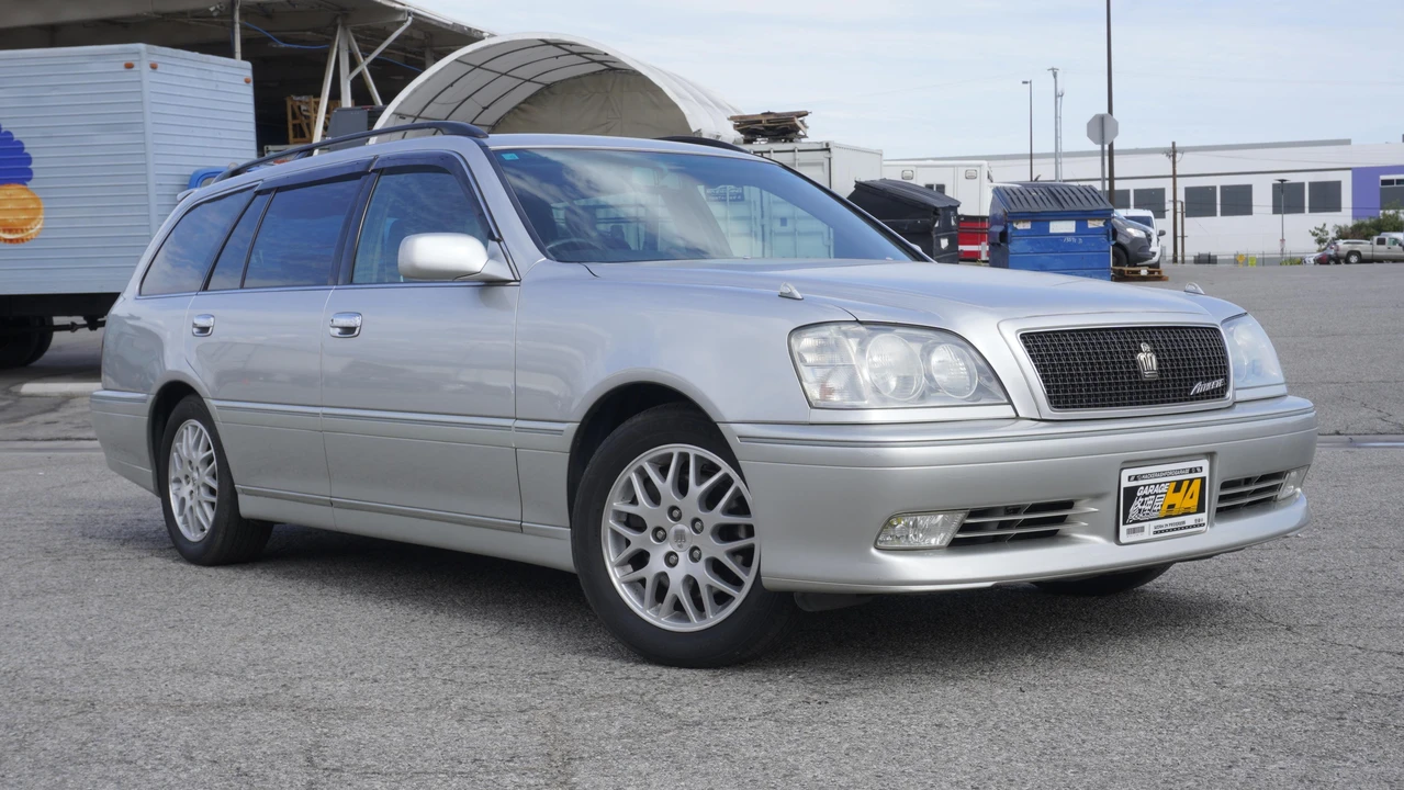 2000 Toyota Crown - Image 16 of 31