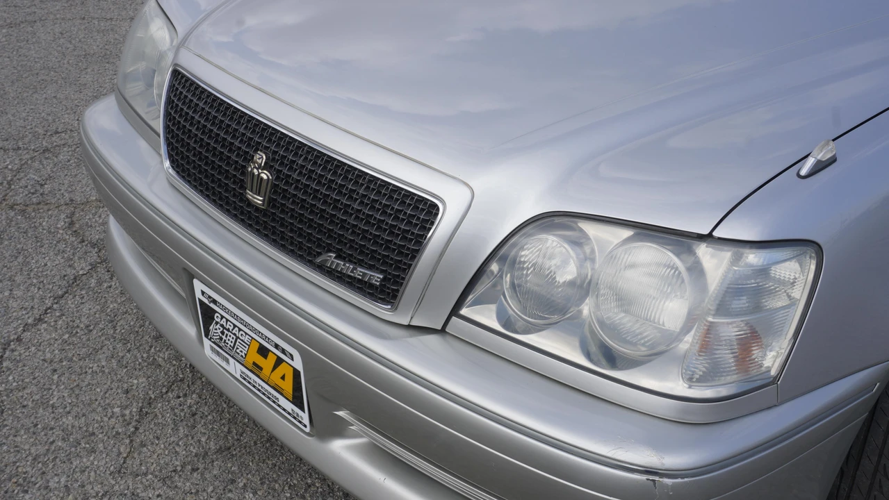 2000 Toyota Crown - Image 21 of 31