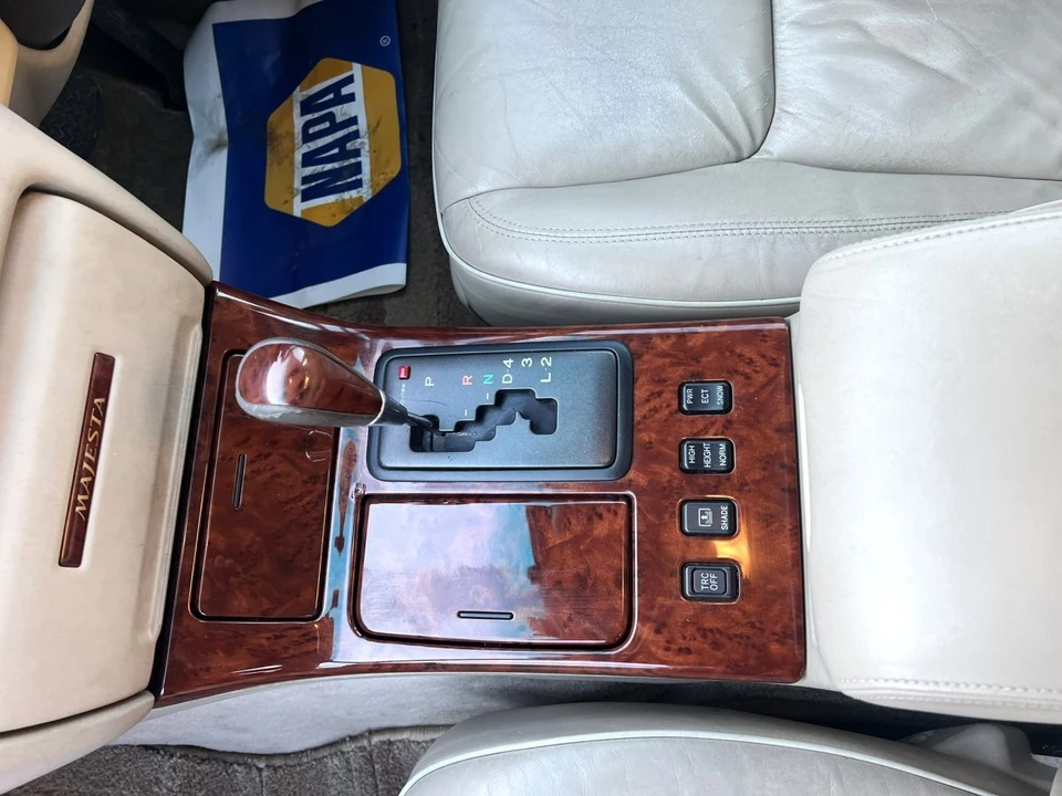 2000 Toyota Crown 10th Gen - Image 16 of 31