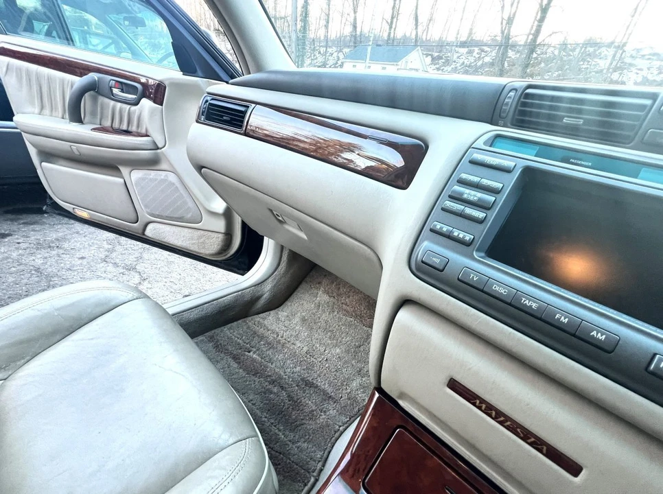 2000 Toyota Crown 10th Gen - Image 18 of 31