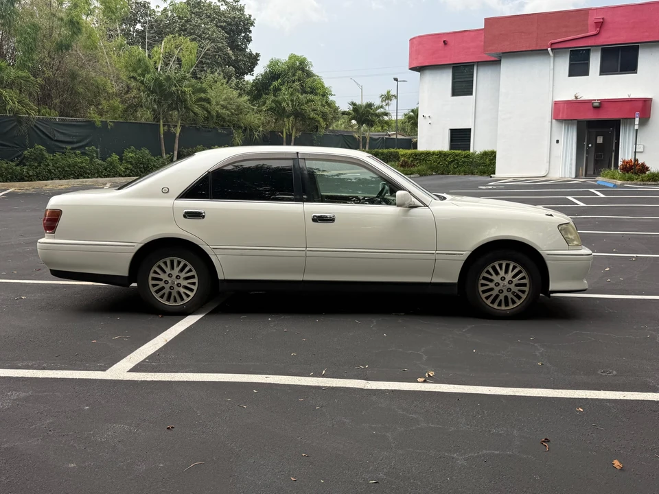 2000 Toyota Crown 10th Gen - Image 15 of 31