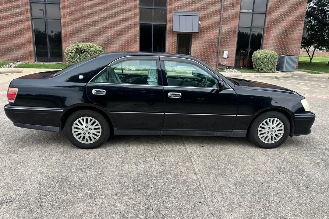 2000 Toyota Crown 11th Gen - Image 3 of 31
