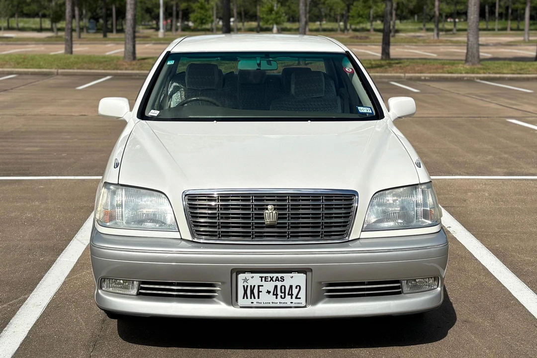 2000 Toyota Crown 10th Gen - Image 2 of 31