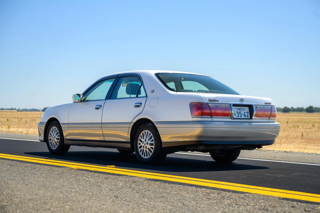 2000 Toyota Crown 12th Gen - Image 10 of 31