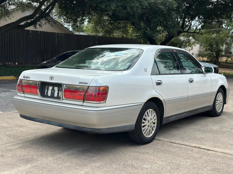 2000 Toyota Crown 10th Gen - Image 10 of 31