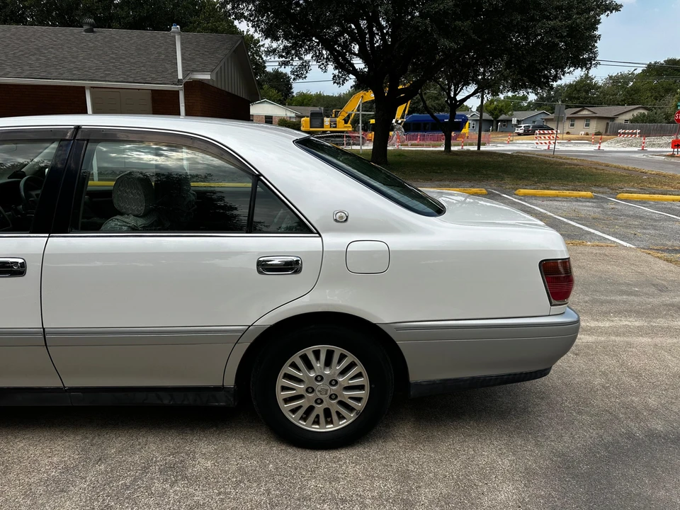 2000 Toyota Crown 10th Gen - Image 17 of 31