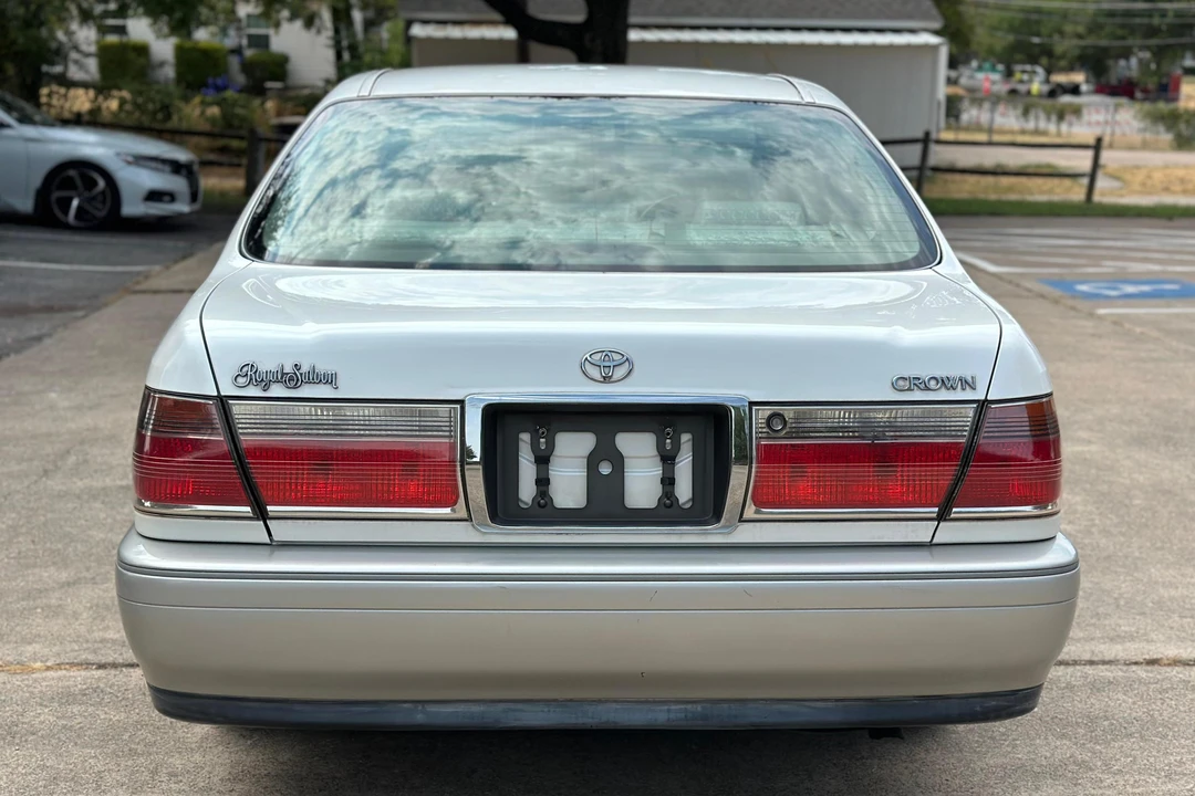 2000 Toyota Crown 10th Gen - Image 5 of 31