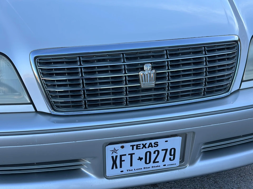2000 Toyota Crown - Image 11 of 31