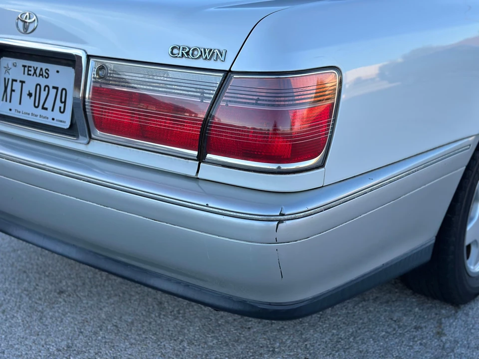2000 Toyota Crown - Image 19 of 31
