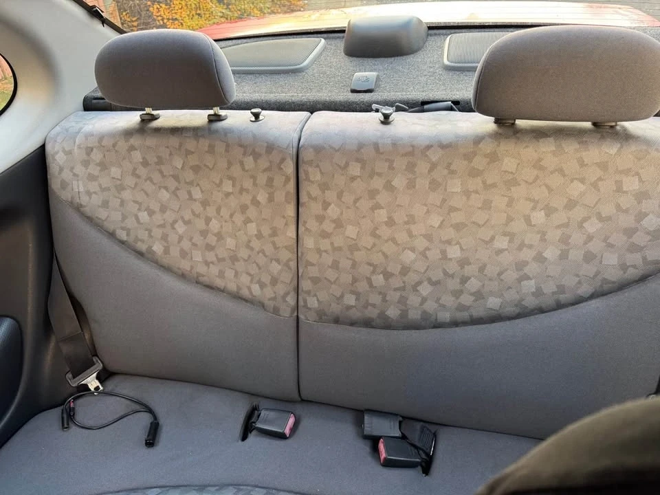 2000 Toyota Echo - Image 9 of 11