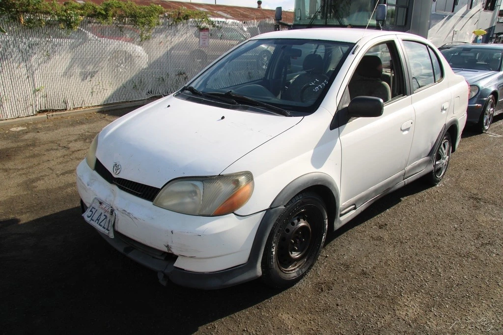 2000 Toyota Echo - Image 2 of 21