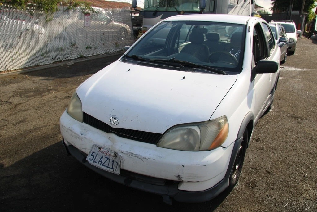 2000 Toyota Echo - Image 12 of 21